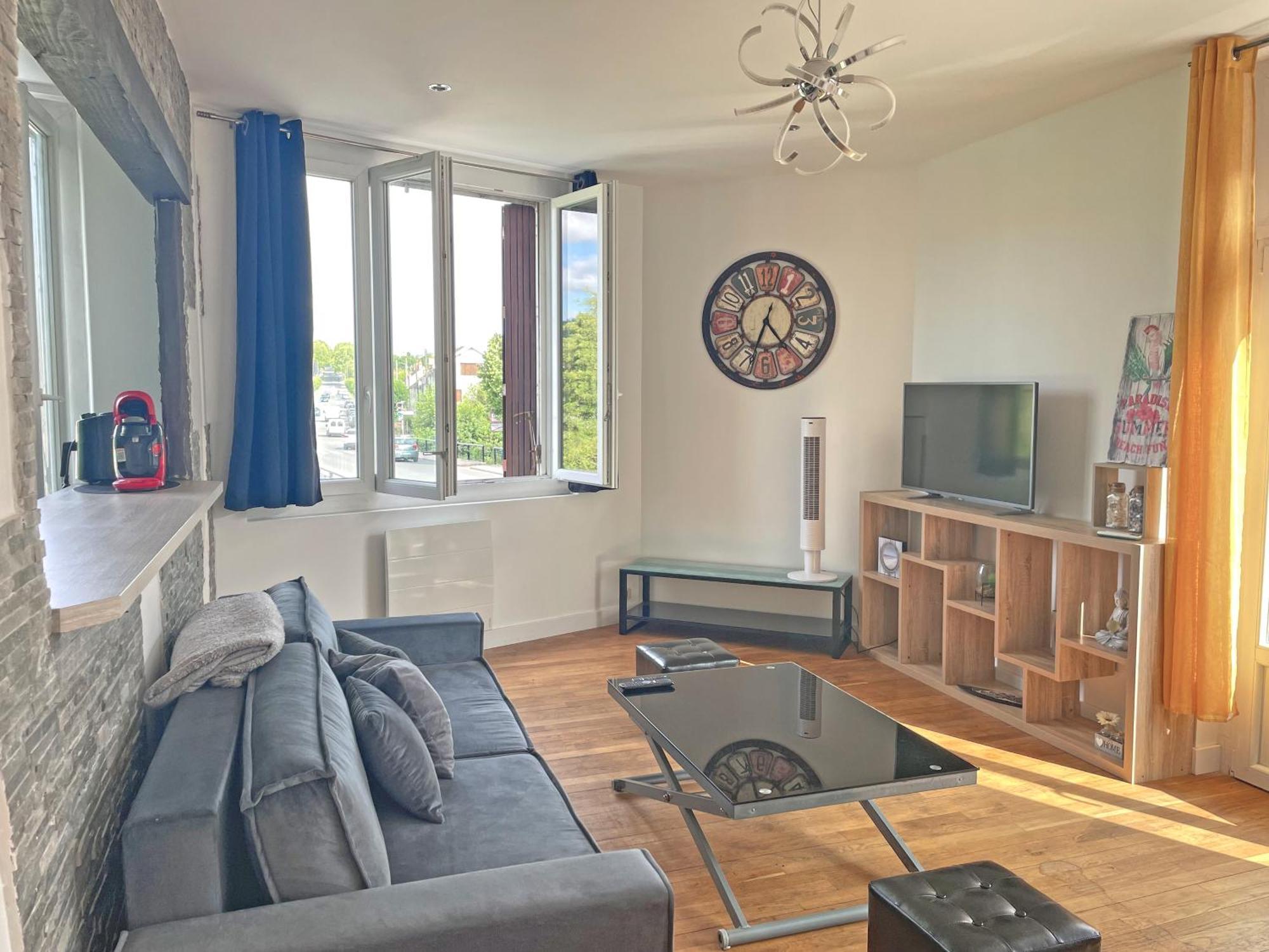 Grand T2 Renove - Bord Du Canal - Commerces A Pied Moret-sur-Loing Esterno foto
